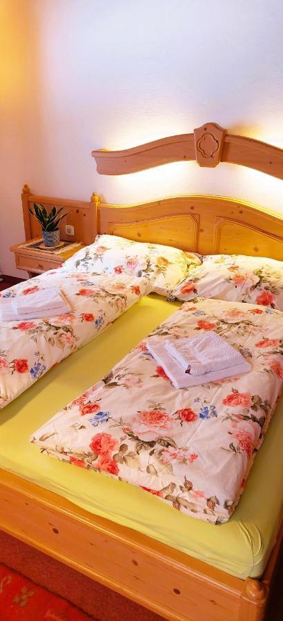 Gaestehaus Zum Gachtna Mayrhofen Bagian luar foto